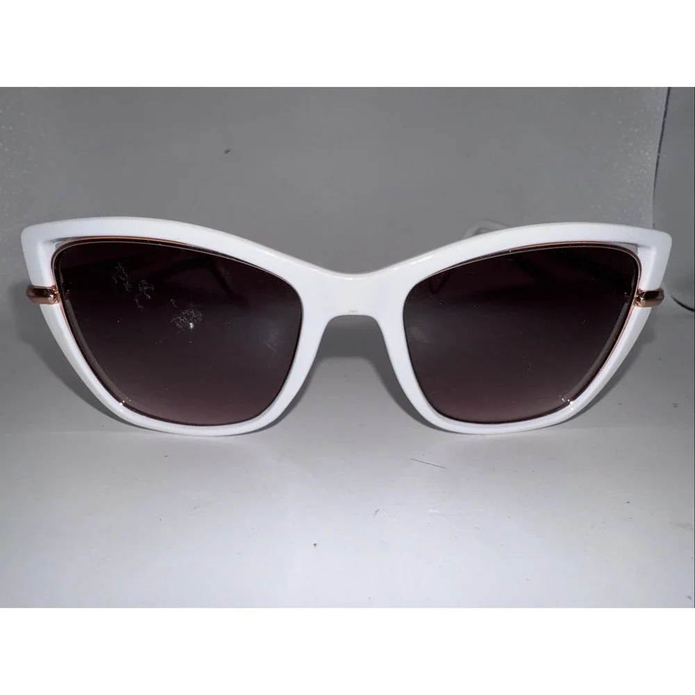 Vince Camuto vince camuto